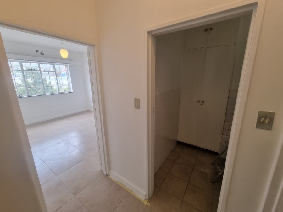 To Let 1 Bedroom Property for Rent in Cape Town City Centre Western Cape